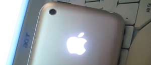 Un autre CaseMod avec pomme lumineuse pour l’iPhone 1G Un autre CaseMod avec pomme lumineuse pour l’iPhone 1G