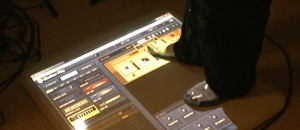 Une interface virtuelle d’édition de sons pour guitaristes