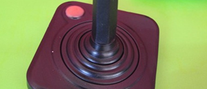 Des savons en forme de manette de jeux ATARI 2600