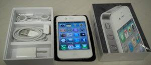 Un mystérieux déballage en deux temps pour l’iPhone 4 blanc…