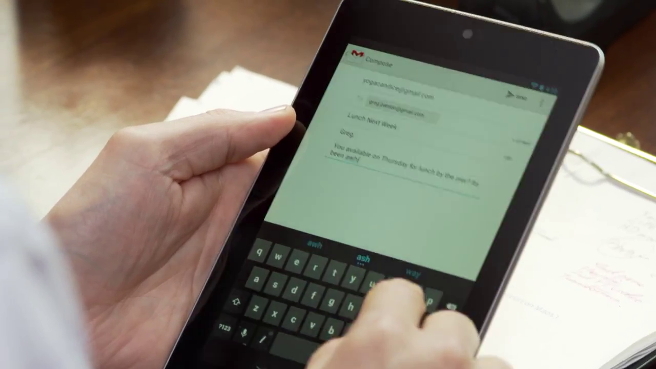 tablette-google-nexus-7-02