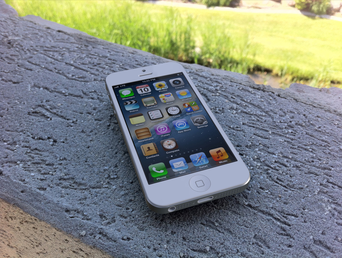 iPhone 5 Render Based on Leaked Parts