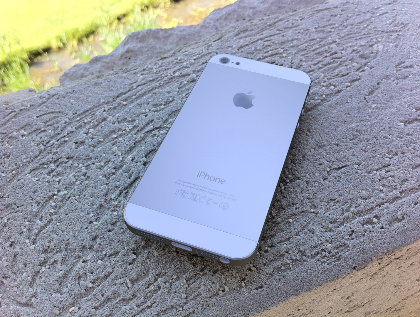 iPhone 5 Render Based on Leaked Parts