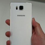 Samsung-Galaxy-Alpha-White-02