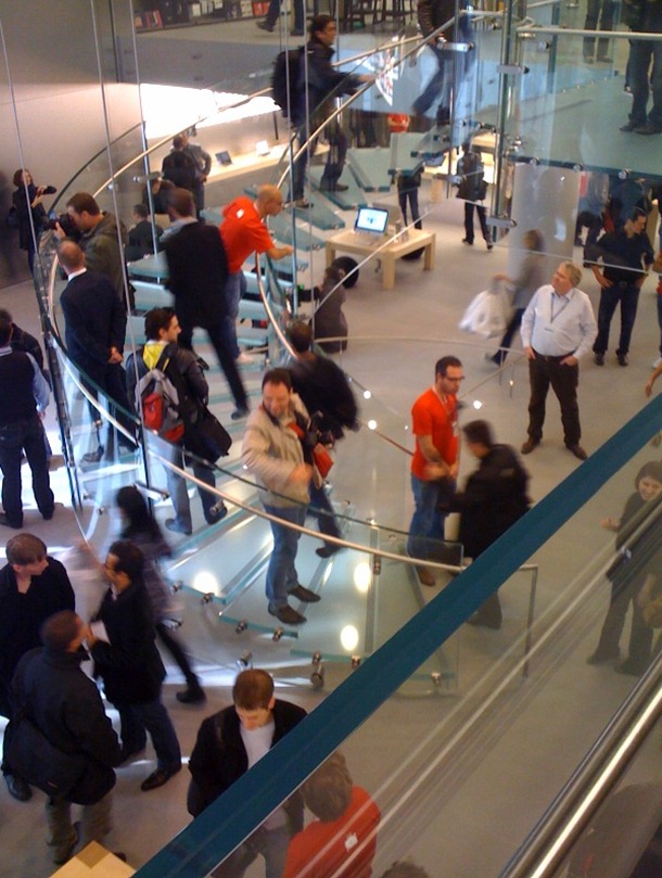 apple store louvre (9)