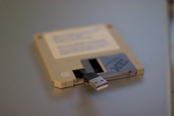 clé-usb-disquette2-544x362