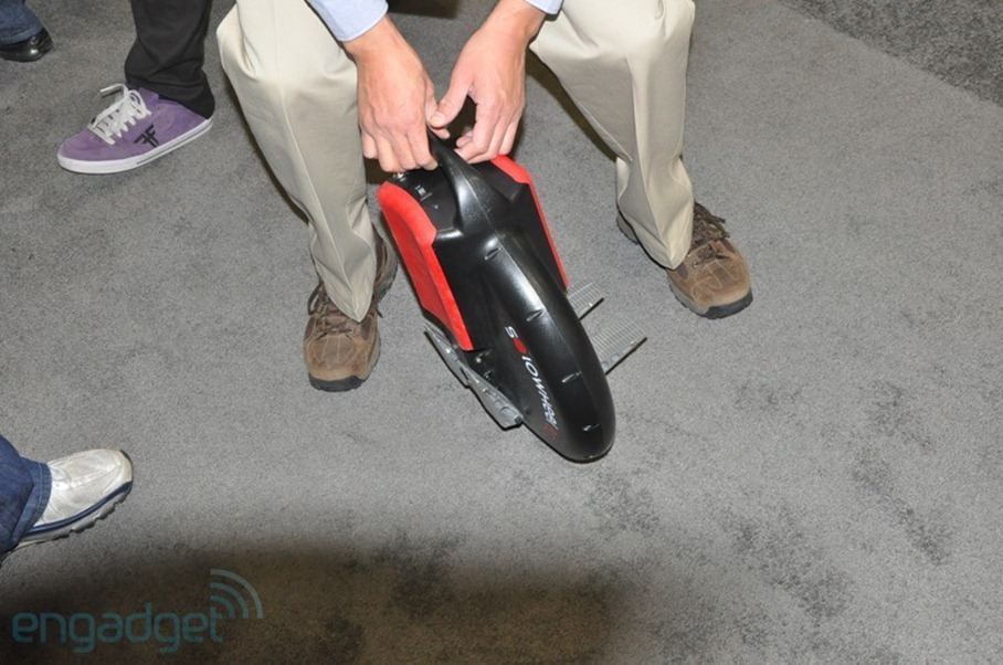 2011-02-14-solowheel-1