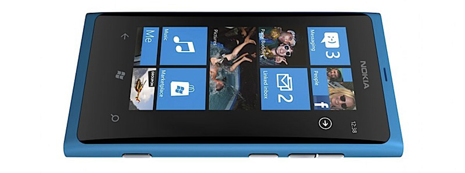 nokia-lumia-800-00