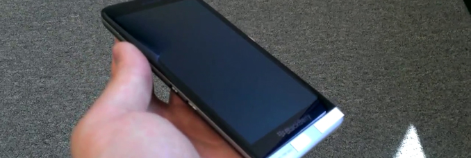 test-blackberry-z30-video