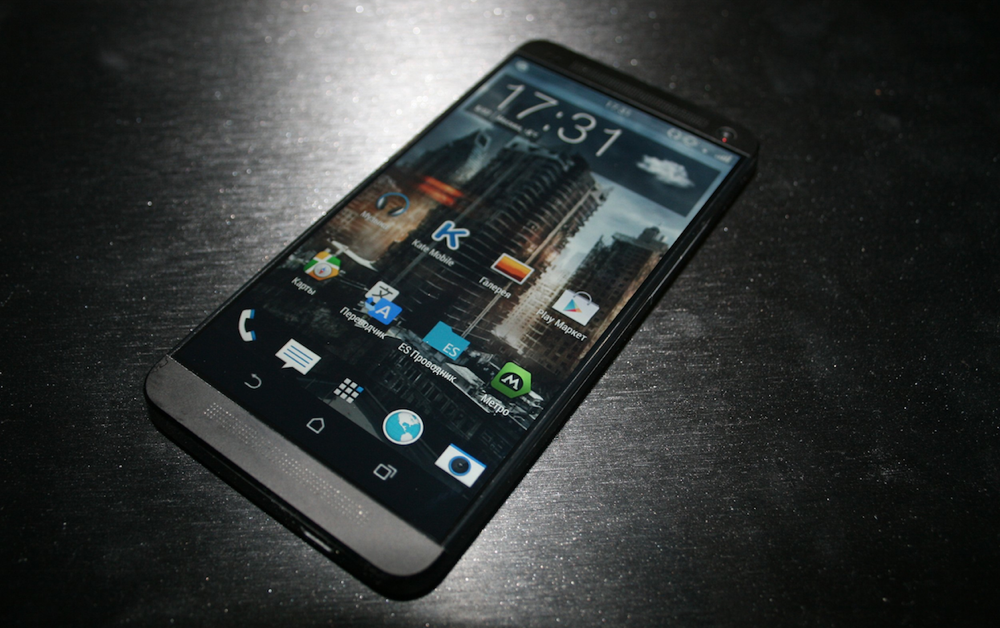 HTC-One-2-M8-001