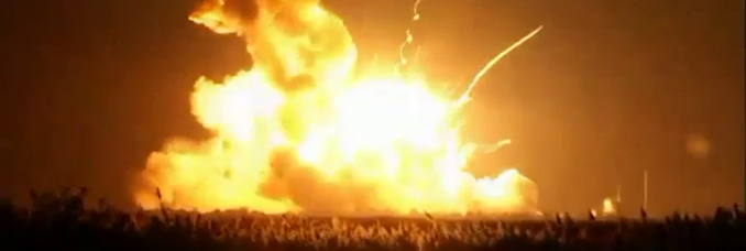 video-explosion-fusee-antares-nasa